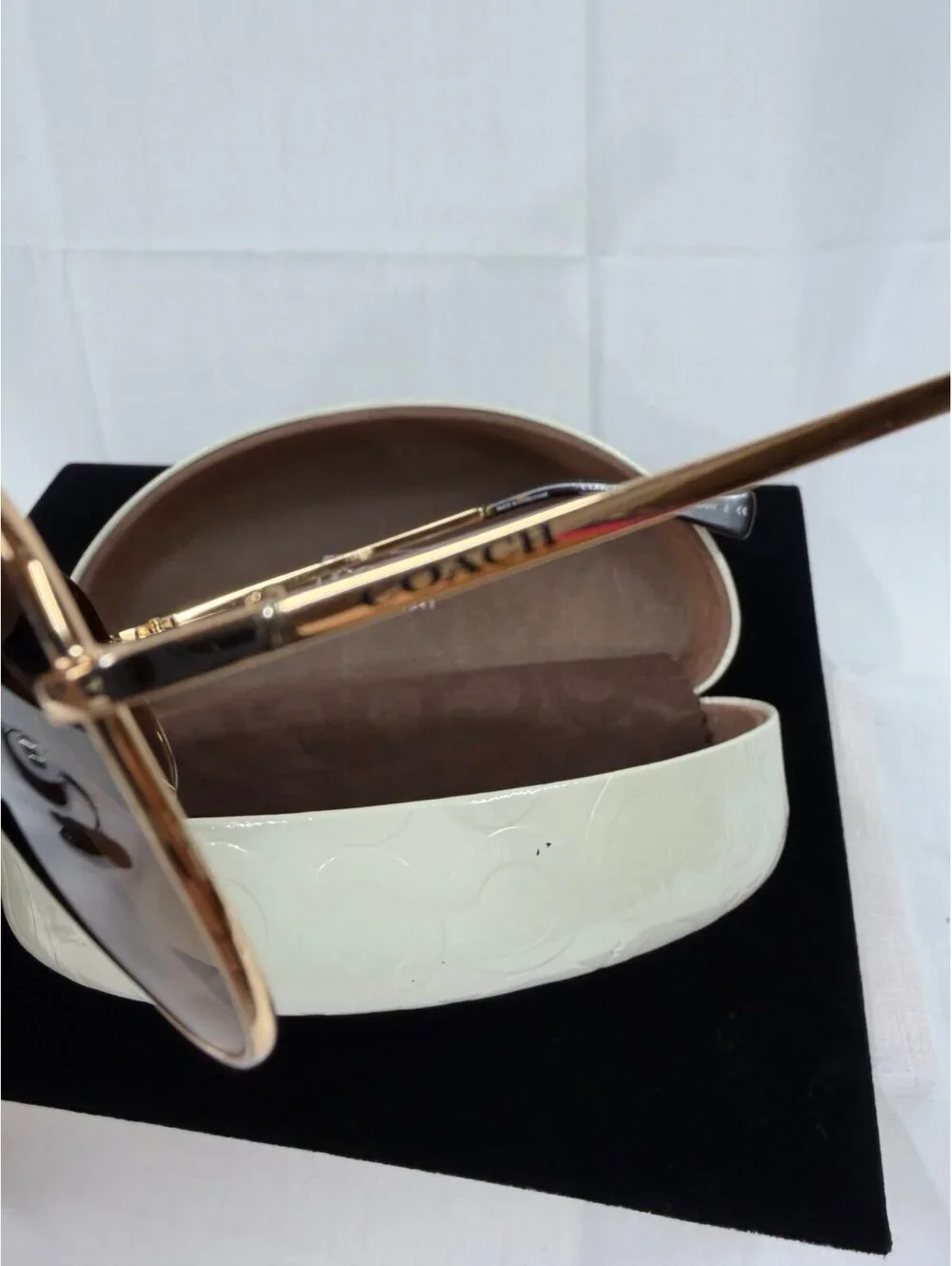 Coach golden Hardware Metal Pilot Sunglasses Womens